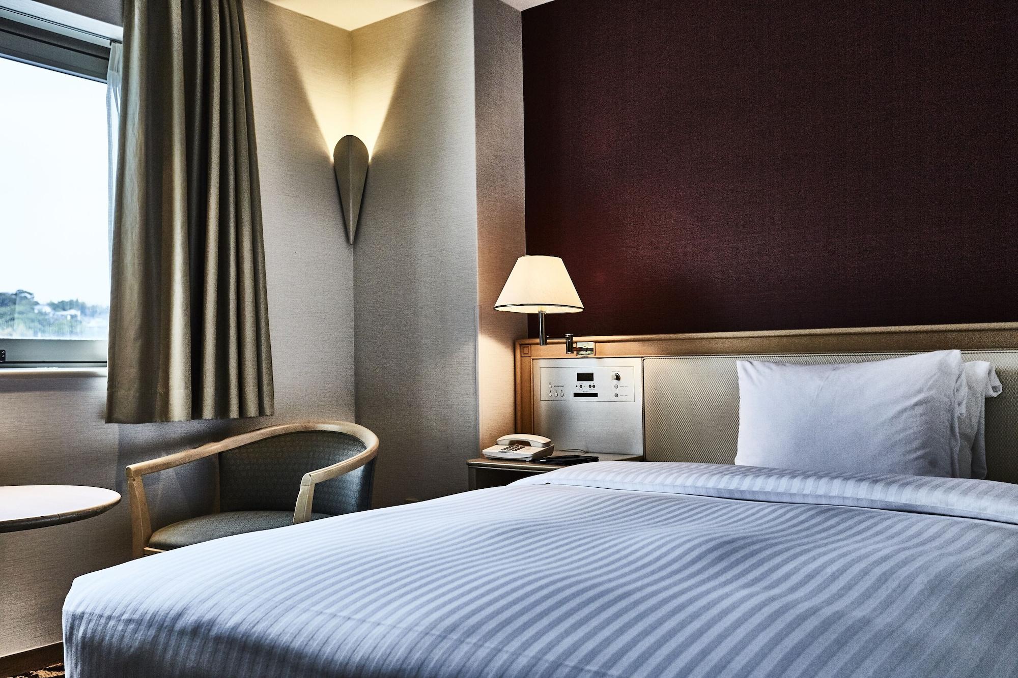 One Station Hotel Kumamoto -Dlight Life & Hotels- Exterior photo